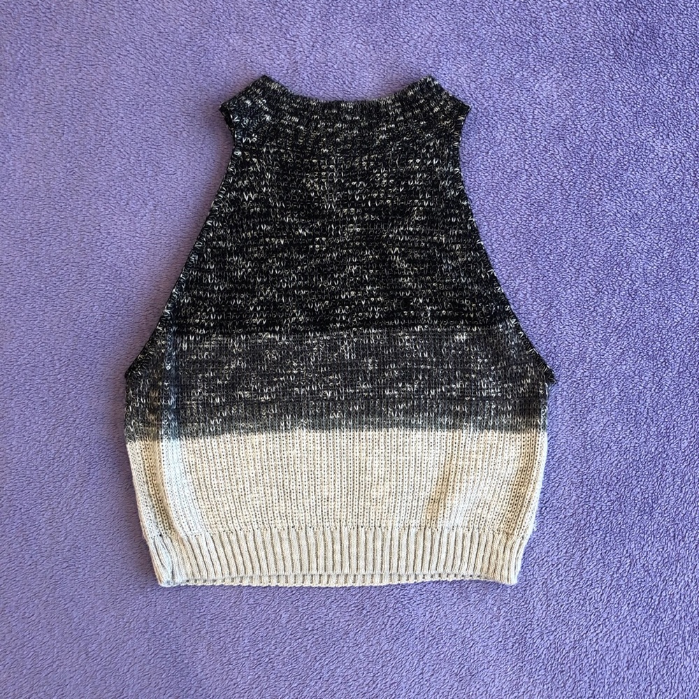 Mock neck knitted gradient colored top!